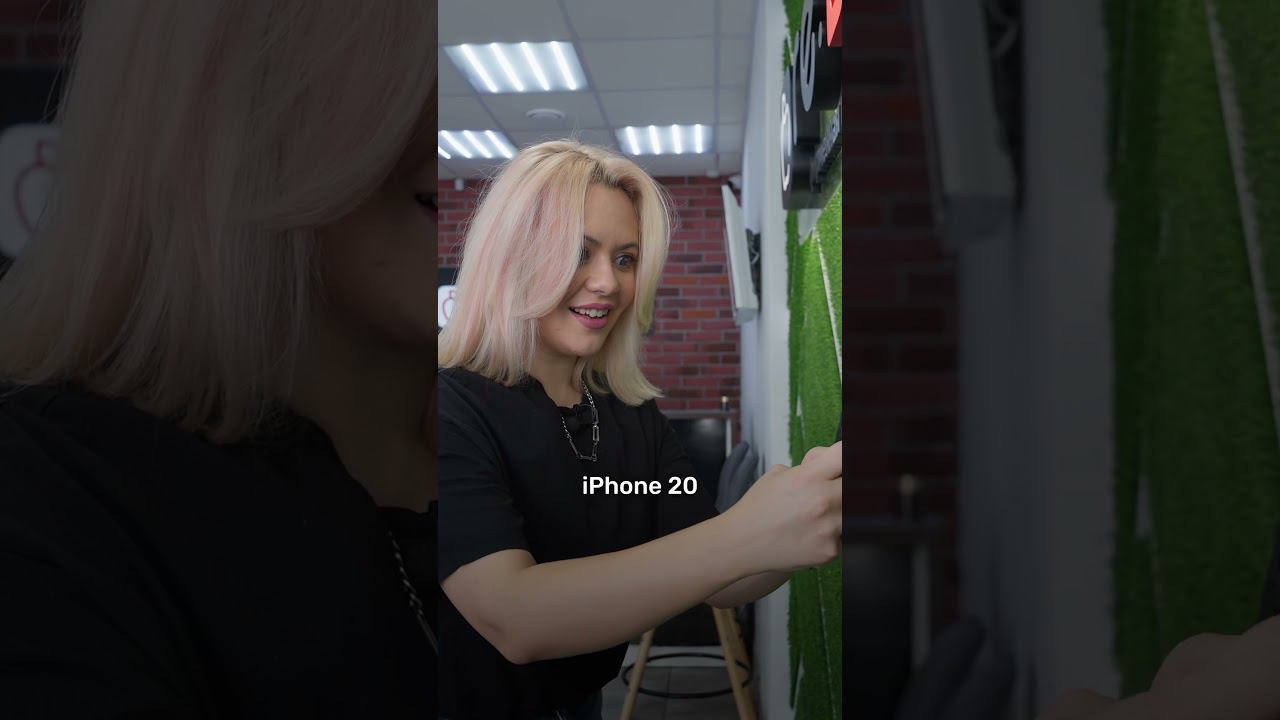 Айфон 15 vs Айфон 20 смотреть онлайн