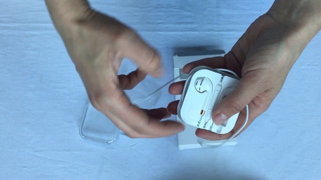 Гарнитура HOCO L8 Type C смотреть онлайн