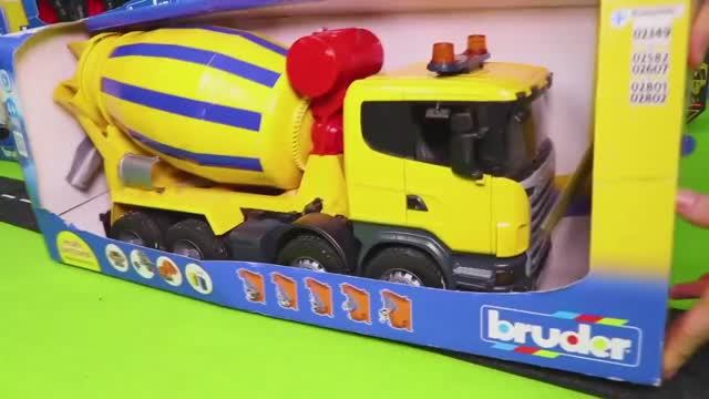 Игрушечная бетономешалка/Строительная площадка/Игрушки смотреть онлайн