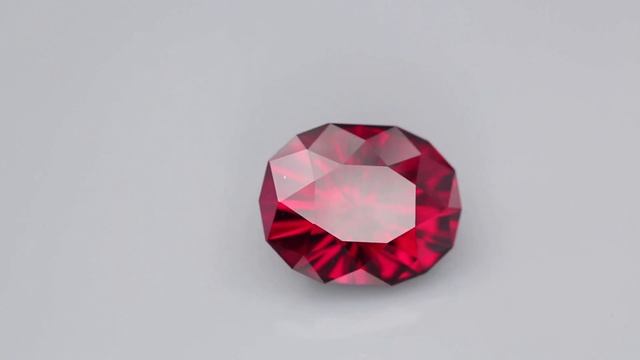 Big16 ct. Precision cut Garnet Rhodolite from Malawi смотреть онлайн