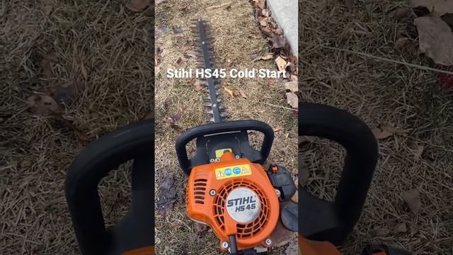 Stihl HS45 Cold start! First start since October! Testing it out before the season starts! смотреть онлайн
