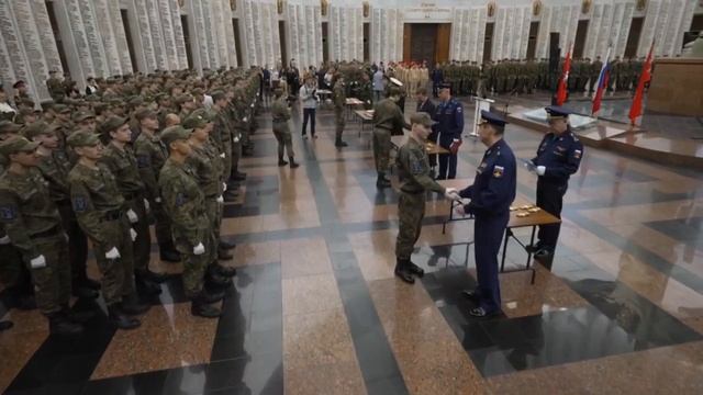 Вручения погон лейтенантов и свидетельств об окончании военной подготовки выпуск смотреть онлайн