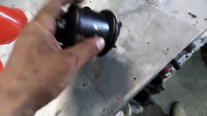 Хонда Одиссей RA2 замена топливного фильтра