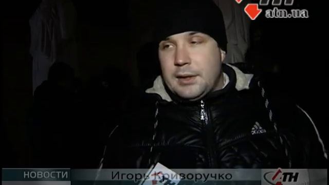 28.02.14 - "Патриоты" захватили пустой "Оплот" смотреть онлайн