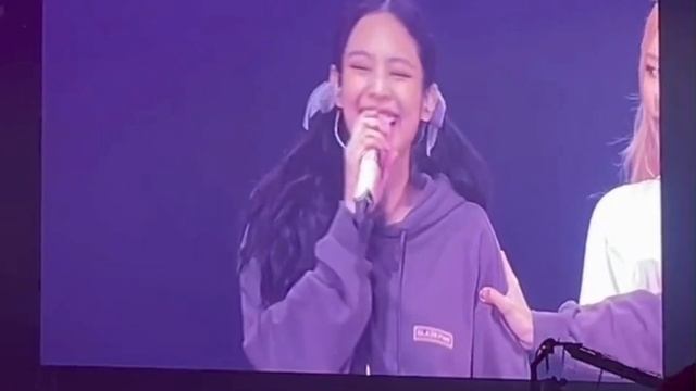 221015 (Blackpink) Jennie Tearing Up And Fans Chanted 'Don't Cry' (Bornpink) Seoul D1