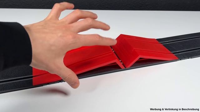 Carrera-Bahn aus Klemmbausteinen: Bob Brickman VS Brickstory Duell! | Review Set 'Build 'n Race' смотреть онлайн