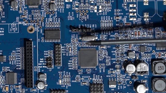 miniDSP 2X8 kit - high end DSP platform (part 1) смотреть онлайн