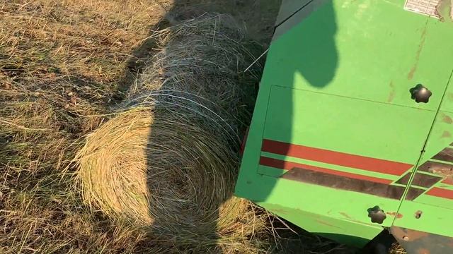 Как работает прессподборщик YK 850/ Отзыв после 3 лет эксплуатации смотреть онлайн