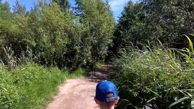 Снова с учениками на пленэре, но уже на районе смотреть онлайн