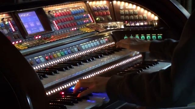 Walter Hammel Plays Christmas Song "Christmas Is" On The Lowrey Prestige Virtual Orchestra смотреть онлайн