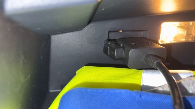 Dacia Logan OBD location - Dacia Logan MVC OBD Stecker - Dacia OBD location смотреть онлайн