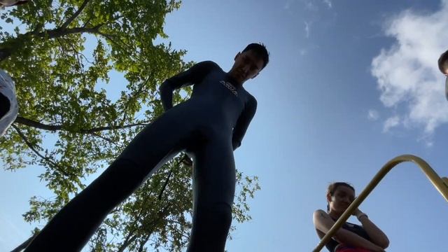 Арбузный триатлон. Кросс спринт. Плыть 1км, ехать по грязи 20км, бежать 6км. смотреть онлайн