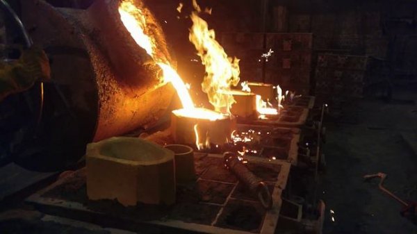 Ну не хочет оно лезть