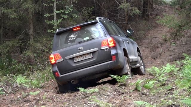 Toyota Land Cruiser 200 Offroad (бездорожье)