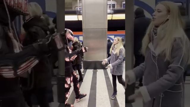 Куда приехать Хищник света? смотреть онлайн