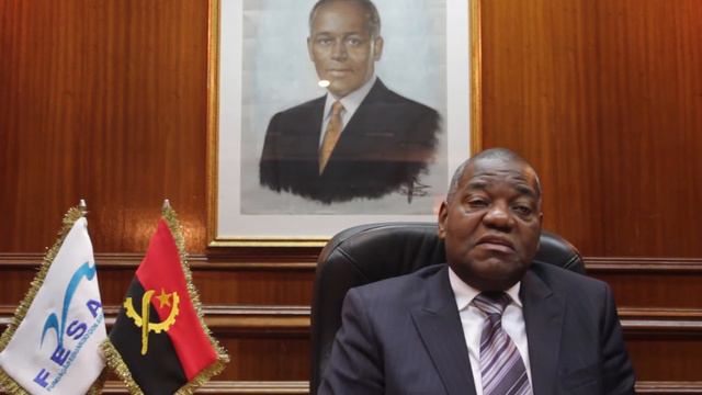 Ismael Diogo da Silva – O patrono da FESA, José Eduardo dos Santos, anunciou… смотреть онлайн