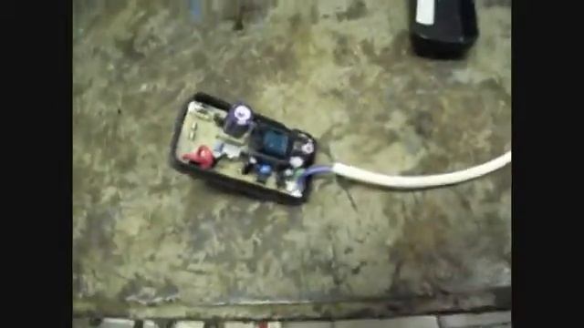 Диодная переноска из старого фонаря в гараж смотреть онлайн