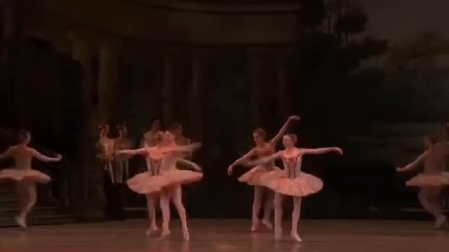 SLEEPING BEAUTY - Dance of the Made of Honor (Royal Ballet) смотреть онлайн