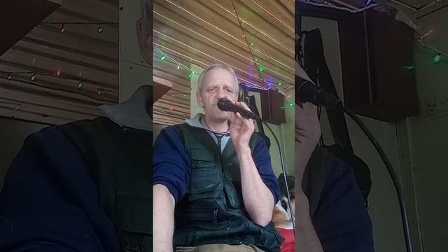 и снова с вами композиция Бутырки Зеркалом блестит река смотреть онлайн