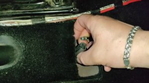 Ремонт и регулировка ручного тормоза Рено Логан (Сандеро)