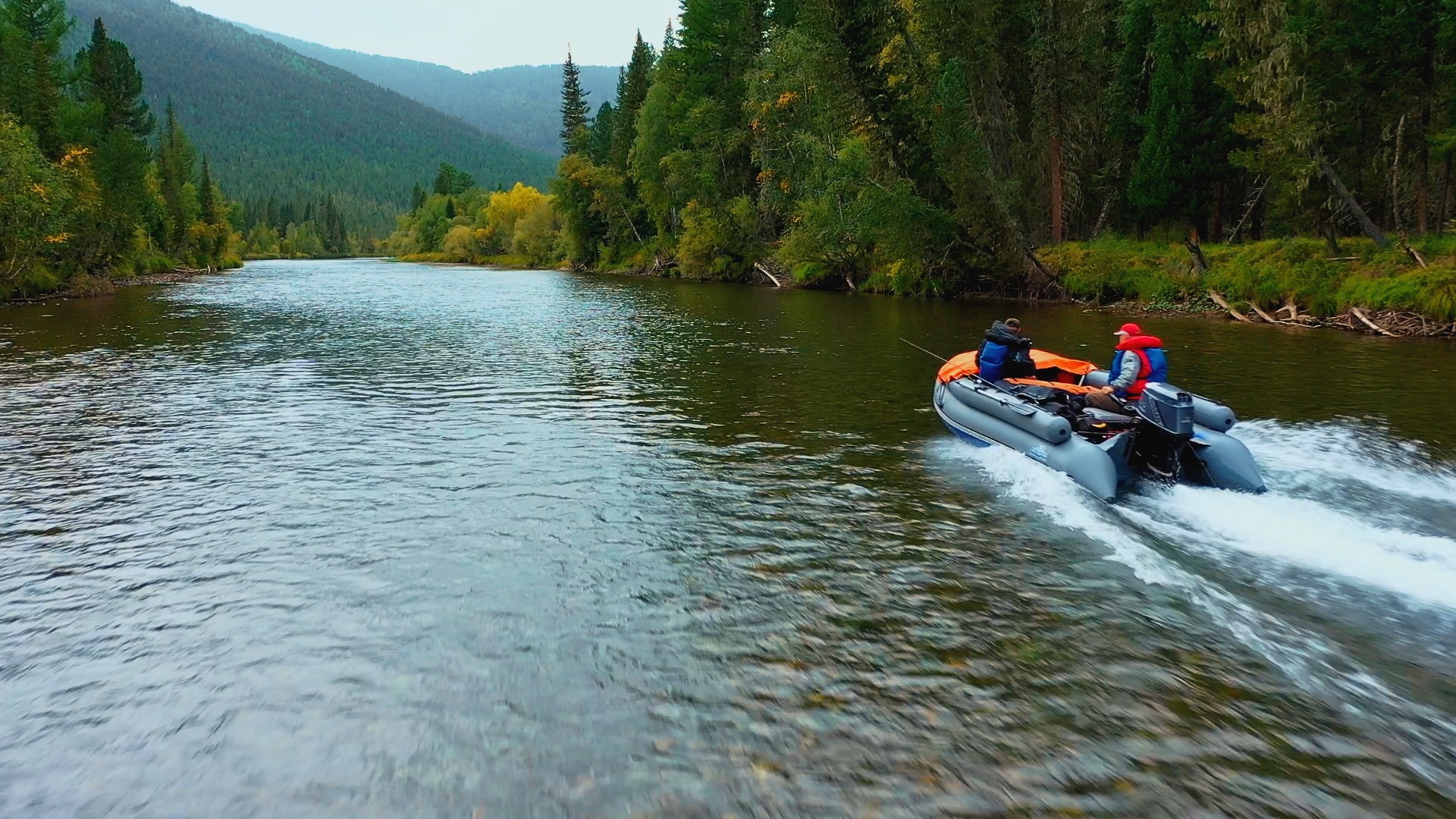Поздняя осень на реке Бия/Рыбалка в Алтайском крае по тайменю. смотреть онлайн