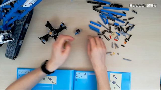'Lego Technic 42042: Crawler Crane' Unboxing, Speed Build & Review смотреть онлайн