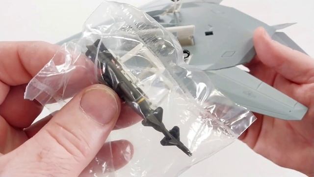 Lockheed F-117 Gray Dragon Stealth Fighter, Skunk Works, USAF смотреть онлайн