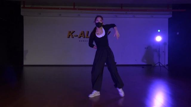 AMAARAE - PARTY SAD FACE | Skylar Moon Choreography смотреть онлайн
