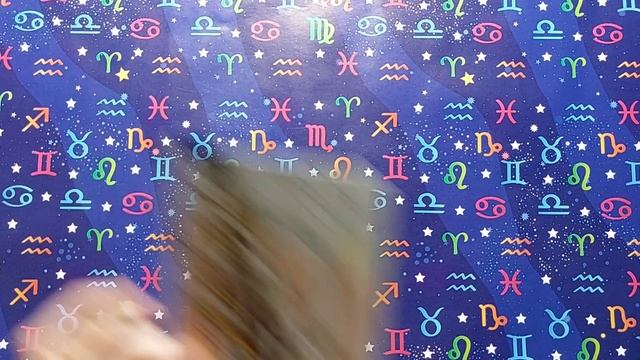 Ноябрь 2023 для знаков Зодиака. Общий расклад на оракулах и Таро. смотреть онлайн