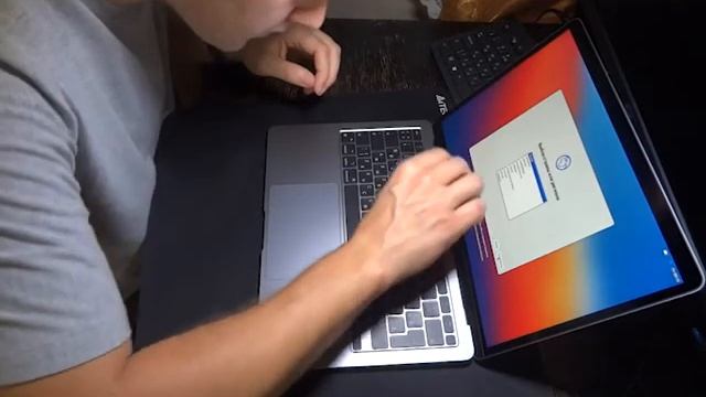 Распаковка MacBook M1