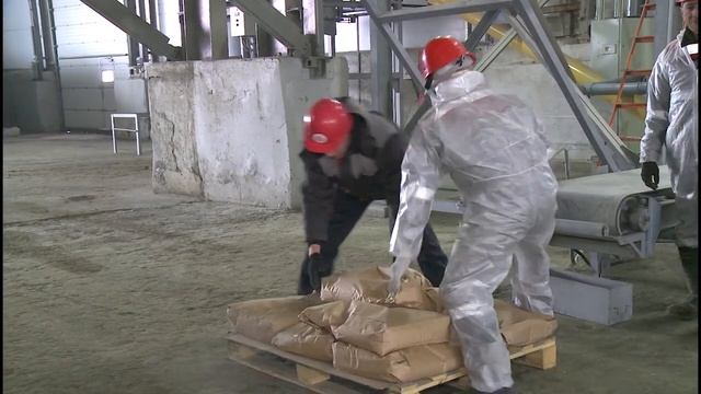 Первое в России производство гидроизоляционных материалов запустили в Вологде смотреть онлайн