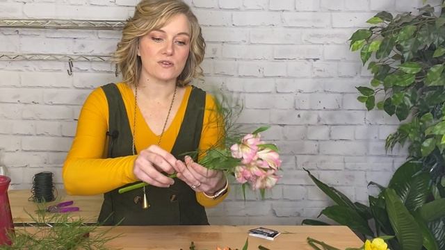 Alstroemeria Frequent Flower Arranging Tutorial смотреть онлайн