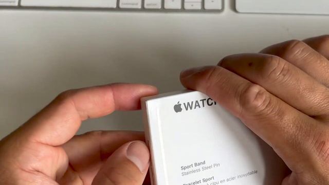 Apple Watch SE 2 40mm Starlight Aluminium: The Best Value For Money Apple Watch In 2023 (Unboxing) смотреть онлайн