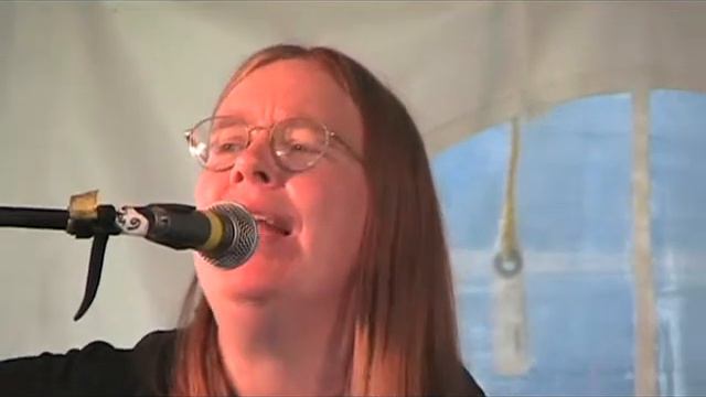 Stronger - by Suzie Hall смотреть онлайн