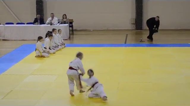 Кемпо-клуб "Золотой дракон". Средняя группа.Ивантеевка 2017 смотреть онлайн