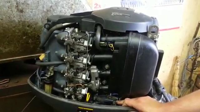 Yamaha F50 смотреть онлайн