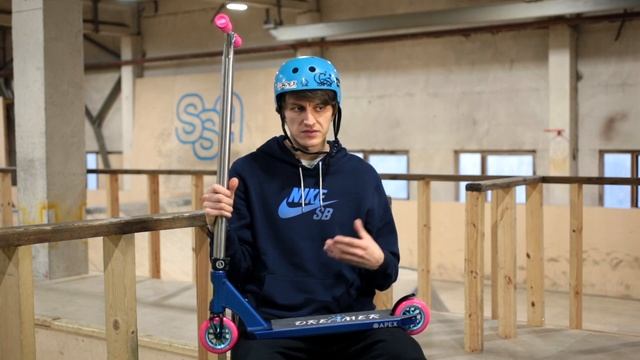 ОБЗОР НОВОГО САМОКАТА | МОИ ПЕРВЫЕ ШКУРКИ смотреть онлайн