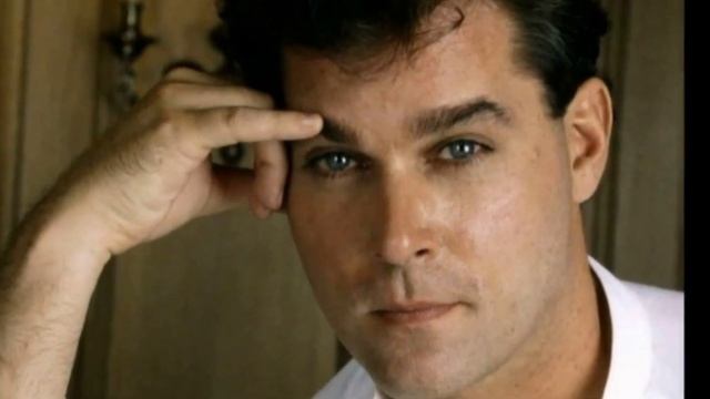 СКОРБИМ! УМЕР ВО СНЕ! Скончался известный американский актер... смотреть онлайн