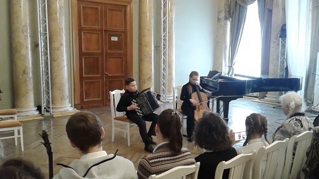 П. Макконен «Скачущий лось», аранжировка И. Пеевой смотреть онлайн