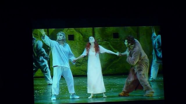 ANGELO DEL VECCHIO: Liberi - NDdP - Arena di Verona (8/9/2012) смотреть онлайн