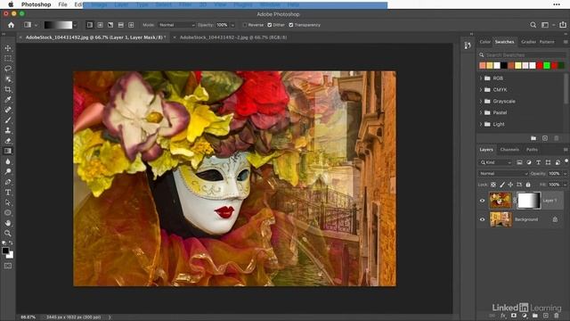 Photoshop Tutorial - Composite two photos with the gradient tool смотреть онлайн