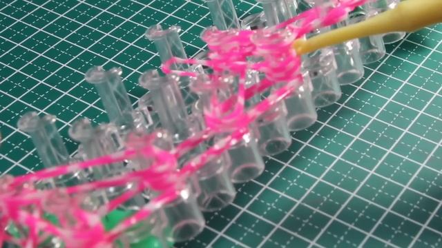 ОДЕЖКА из резиночек для кукол MONSTER HIGH смотреть онлайн