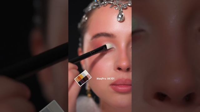 КАКОЙ МАКИЯЖ ЛУЧШЕ? белый лебедь или черный лебедь??? смотреть онлайн