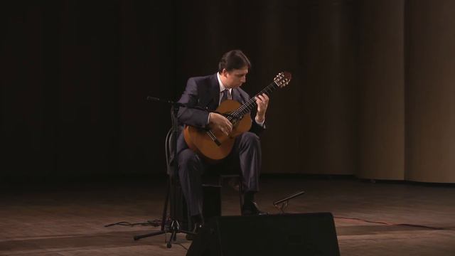 Dmitry Nilov plays 'Chôro da saudade' and 'Un sueño en la floresta' by Agustin Barrios Mangore смотреть онлайн