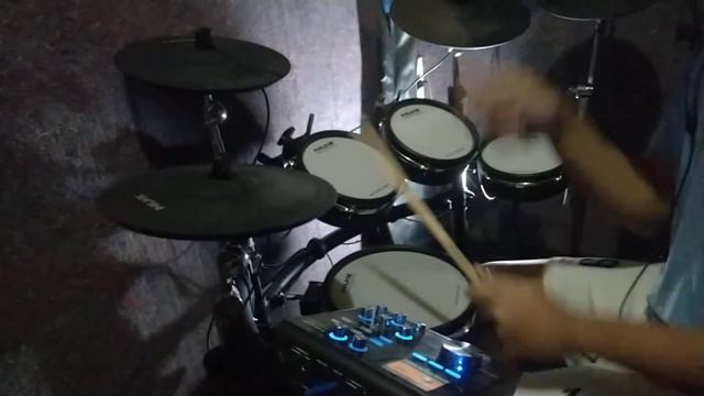 Locked Out Of Heaven - Bruno Mars NUX DM-7X cover | PSYCOVER смотреть онлайн