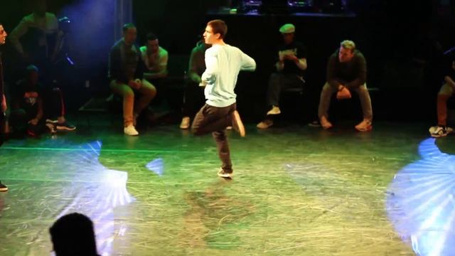 Melting Force vs Predatorz (final) | Battle Kingdom 2014 | Le Spectre смотреть онлайн