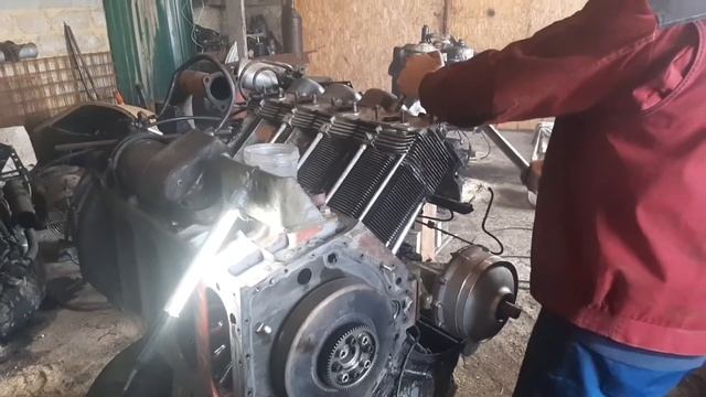 Ремонт двигателя Tatra смотреть онлайн