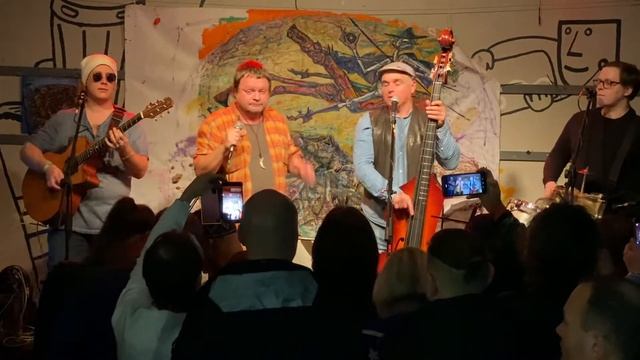 Вадим Степанцов и Мастодонт смотреть онлайн