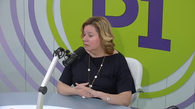 Директор по маркетингу предприятия «Бронницкий ювелир» Наталья Шумилина смотреть онлайн
