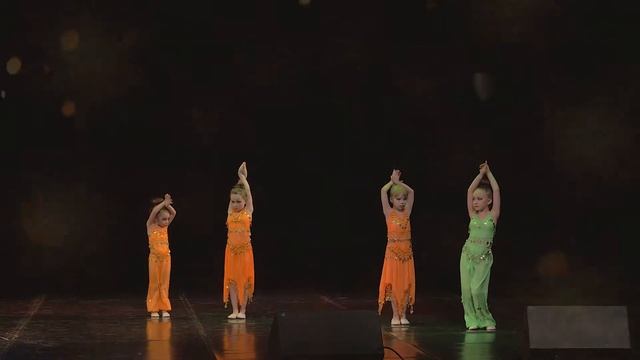 Восточная сказка, эстрадные танцы смотреть онлайн
